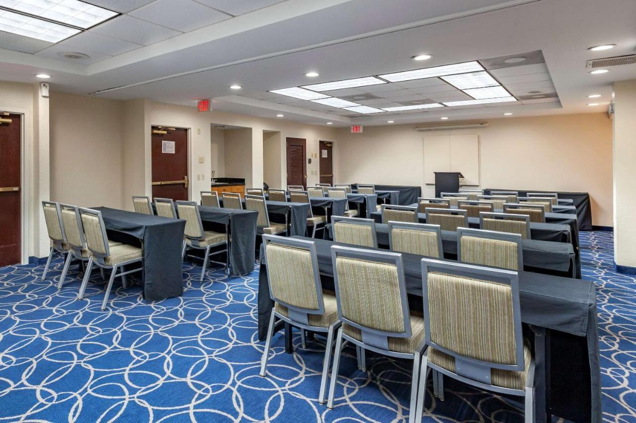 Comfort Inn & Suites Houston I-10 West Energy Corridor Ngoại thất bức ảnh