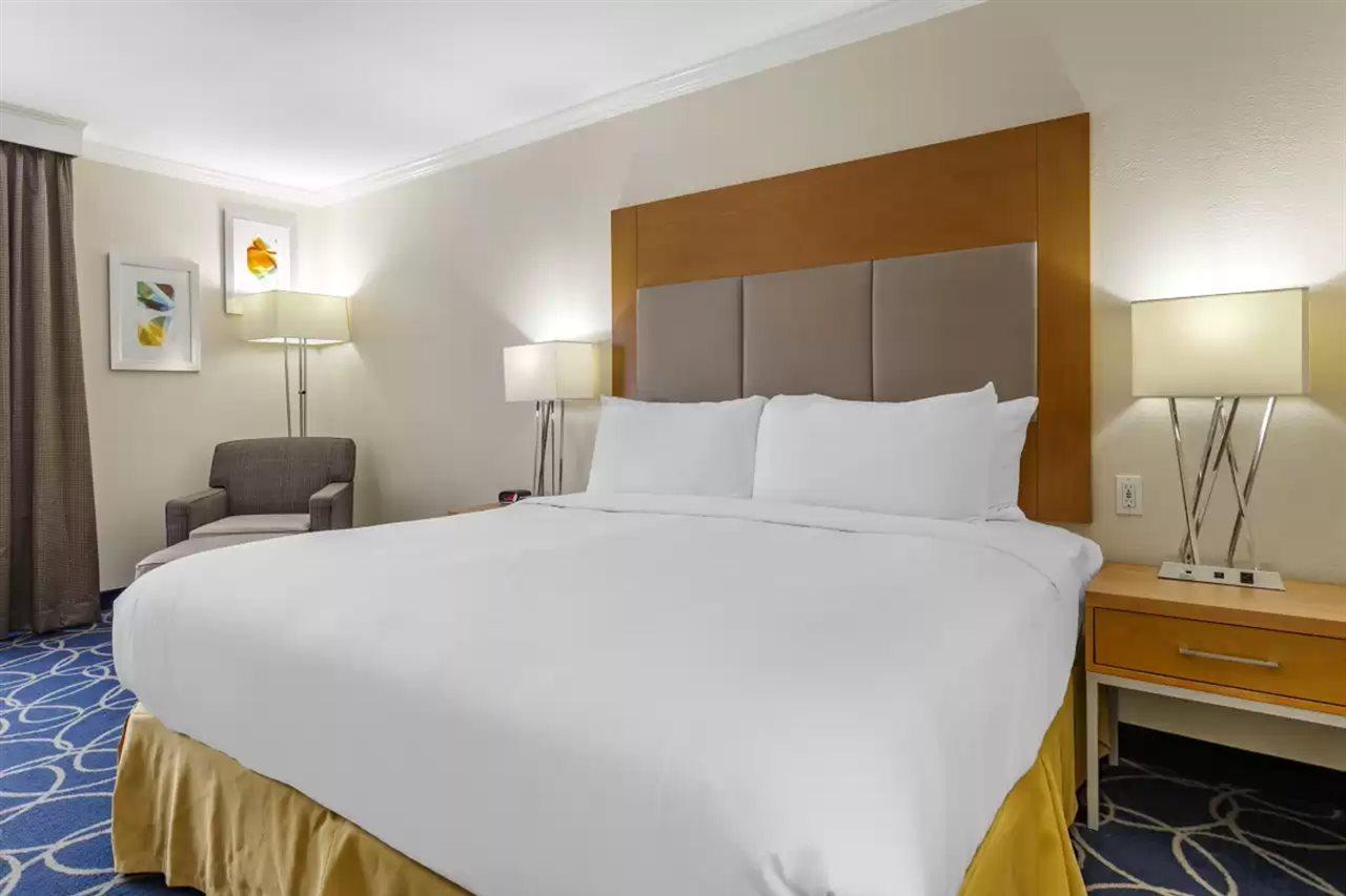 Comfort Inn & Suites Houston I-10 West Energy Corridor Ngoại thất bức ảnh